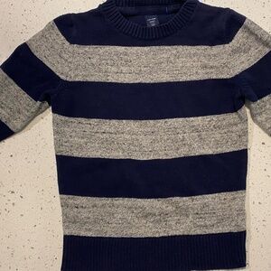 GAP boy's striped crewneck sweater- sz 5